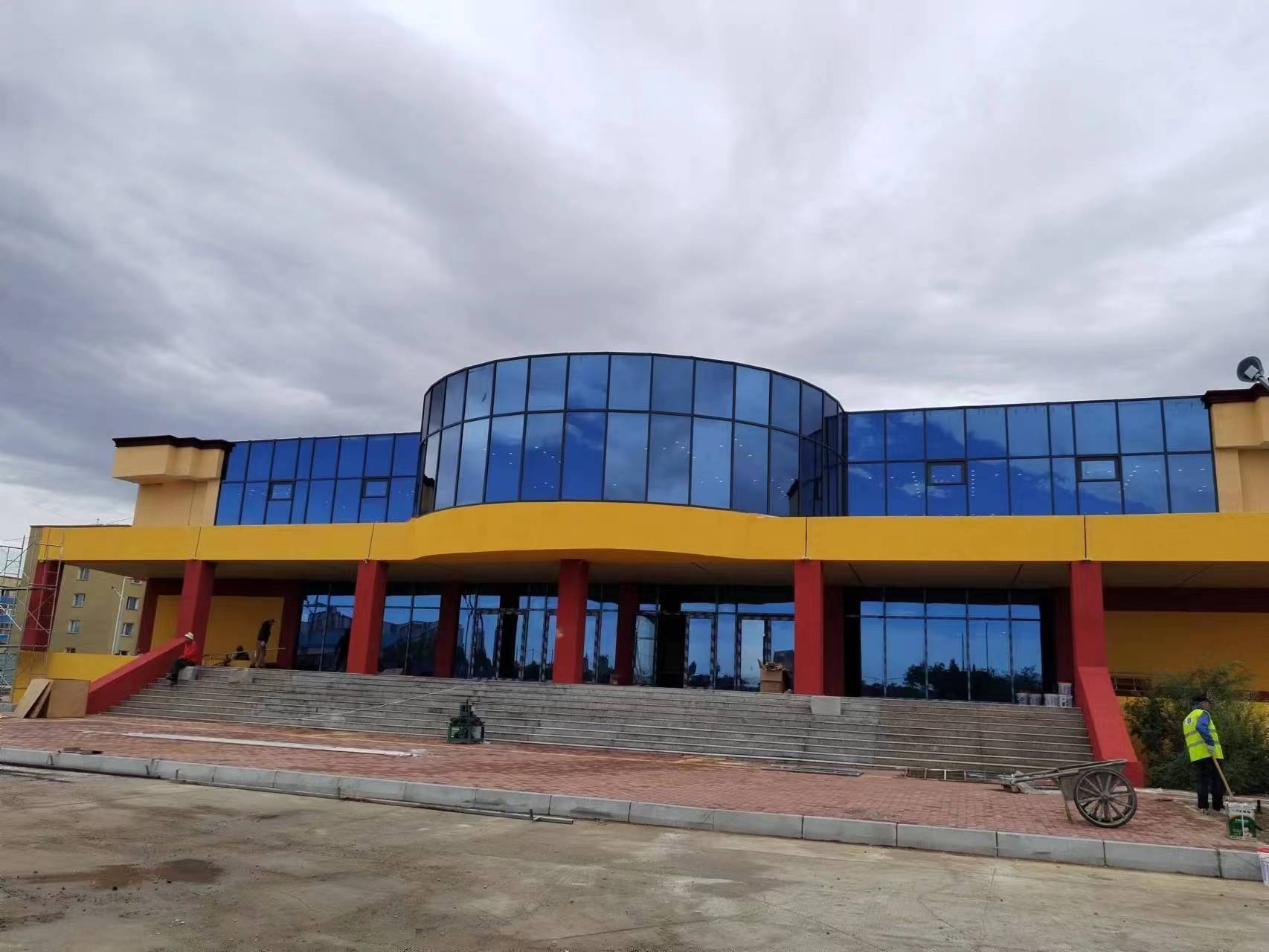 蒙古國(guó)-肯特會(huì)議中心劇院——舞臺(tái)機(jī)械、燈光、音響、LED屏